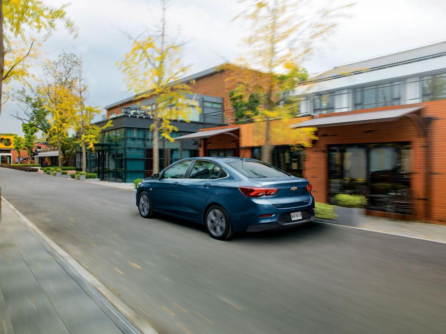  Chevrolet Onix Premier 2020 года  (MX) (фото 10 из 14)